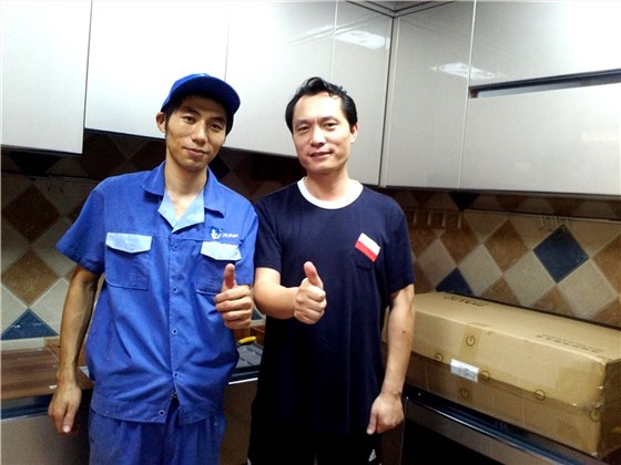 客戶為家具安裝周師傅的專業(yè)服務(wù)點贊