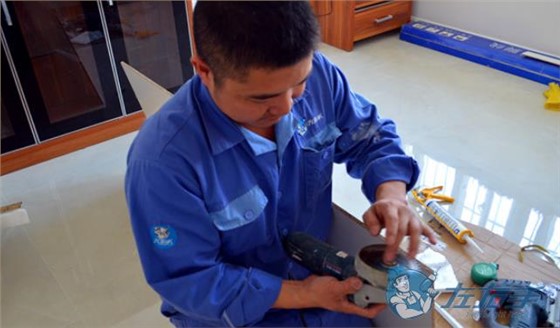 家具安裝收費(fèi)報(bào)價(jià)表是多少，家具安裝價(jià)格是多少錢