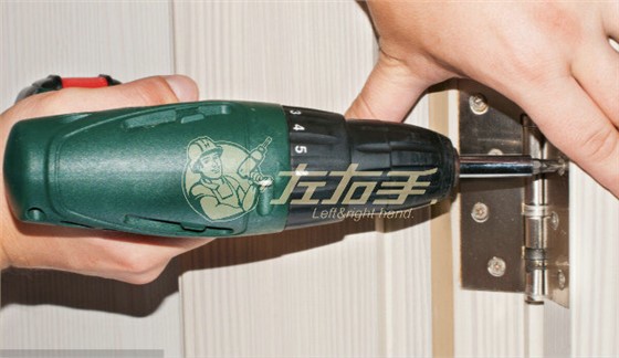 平開(kāi)門衣柜的柜門安裝方法和安裝技巧