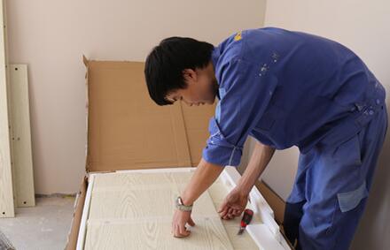 整體衣柜安裝小竅門，讓你分分鐘解決整體衣柜安裝問題