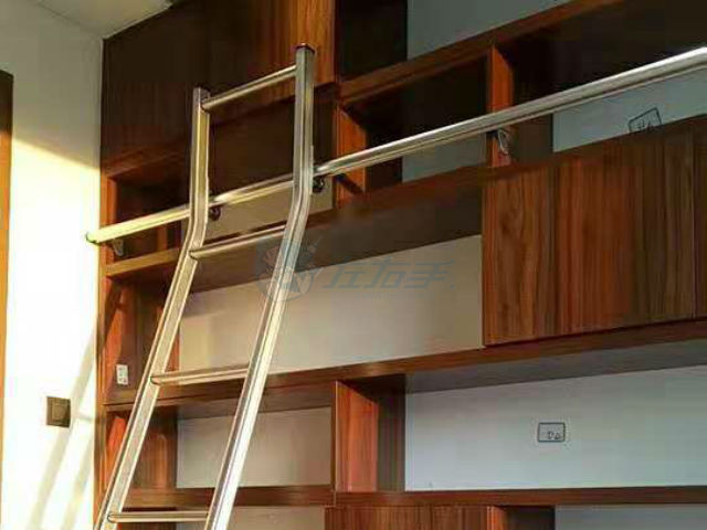 這么美的板式書柜是誰裝的？