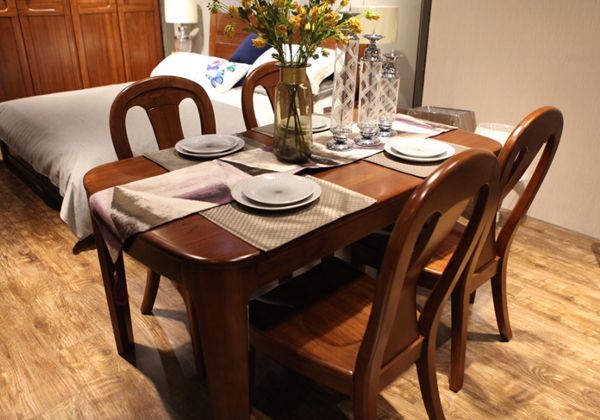 餐桌保養(yǎng) 不同材質的餐桌如何保養(yǎng)？