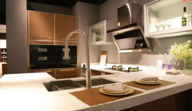 廚房櫥柜臺(tái)下盆的安裝分哪幾個(gè)步驟進(jìn)行？安裝經(jīng)驗(yàn)攻略總結(jié)有哪些