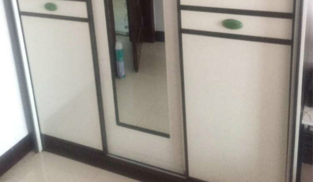 142移門衣柜鏡子正確安裝方法，安裝步驟有哪些？