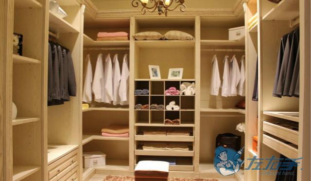 衣柜安裝收費(fèi)價(jià)格表怎么算，衣柜安裝收費(fèi)標(biāo)準(zhǔn)