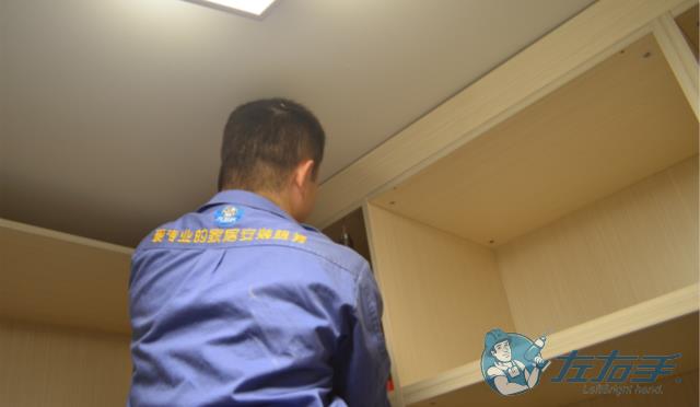 衣柜安裝價(jià)格多少錢(qián)合理，衣柜安裝收費(fèi)報(bào)