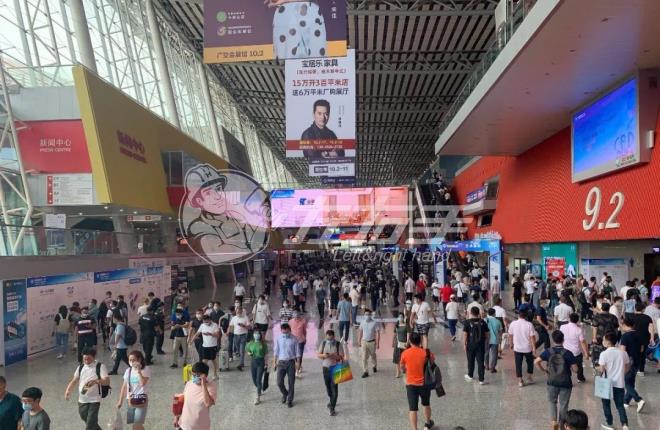 36場，88萬㎡，70萬人次