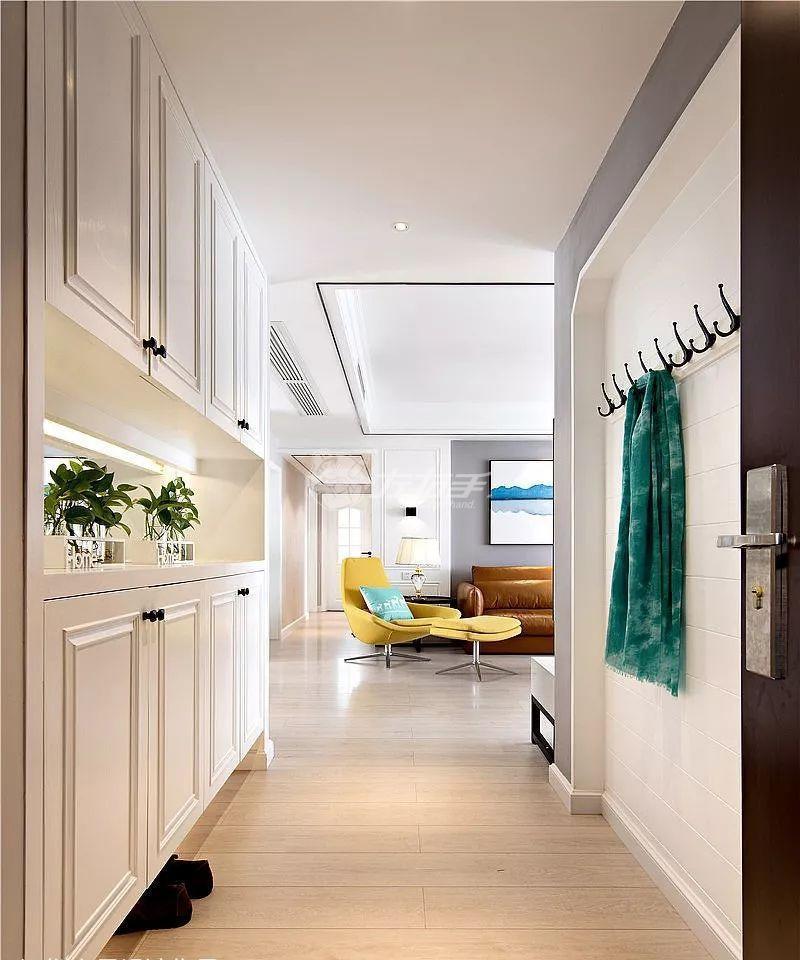 入戶(hù)門(mén)太窄做鞋柜圖片