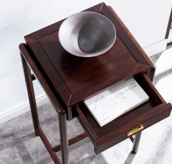 歐式哪種實木家具好，家庭實木家具如何保養(yǎng)維護？