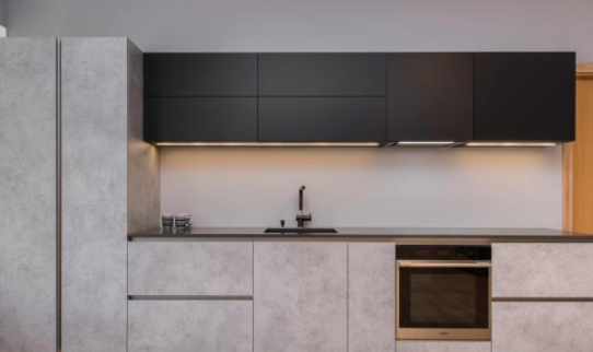 實木櫥柜安裝，定制櫥柜有哪些坑？