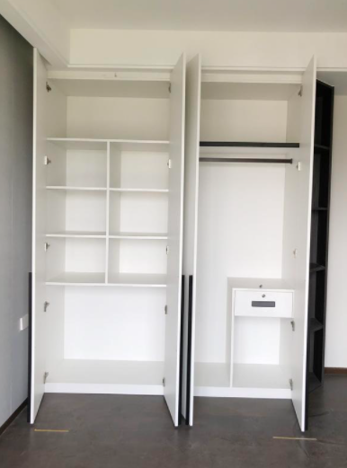 整體四門衣柜品牌，定制衣柜會取代成品衣柜嗎？