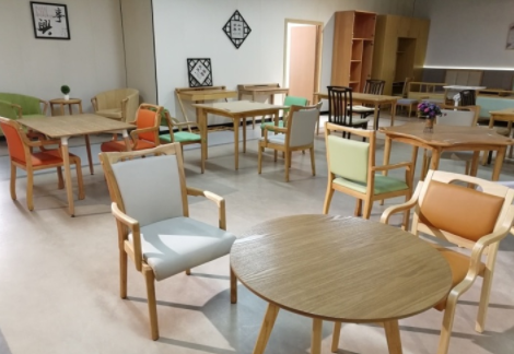 社會(huì)老齡化問(wèn)題，怎么設(shè)計(jì)適老化桌子和椅子？