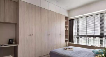 成都裝修預(yù)算，該選擇成品衣柜還是定制衣柜？