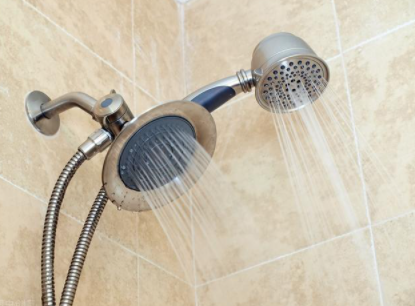 玻璃安全防爆膜：鋼化玻璃+防爆膜，淋浴房必備