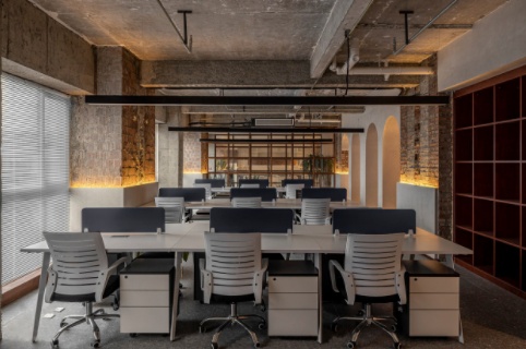 成都辦公室裝修常識，辦公室裝修中燈光如何設(shè)計？