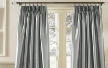 電動(dòng)窗簾軌道價(jià)格：窗簾購(gòu)買技巧有哪些？窗簾買什么顏色的有助于睡眠？