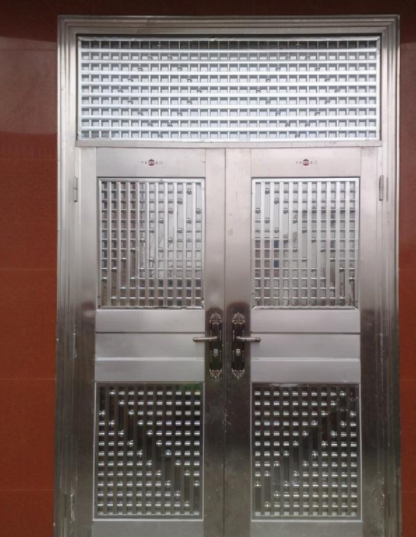 不銹鋼防盜門廠家，堅固結(jié)實又耐用，不銹鋼防盜門