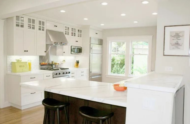 廚衛(wèi)吊頂十大品牌：廚衛(wèi)吊頂選集成吊頂好？還是石膏板、桑拿板好？