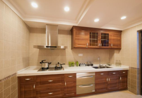 家庭裝修設(shè)計風(fēng)格，全鋁櫥柜與傳統(tǒng)木質(zhì)櫥柜該如何選擇？