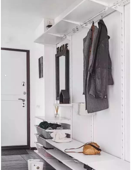 客廳裝修圖：進門就是廳？玄關這樣設計就對了