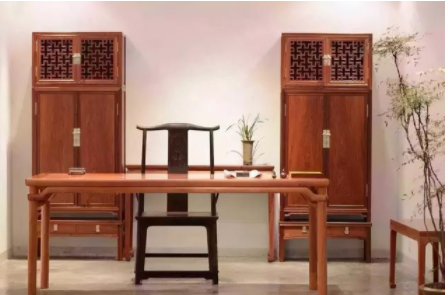 藝術(shù)家私家具：如何通過(guò)家具的特點(diǎn)，判斷家具的藝術(shù)品質(zhì)？