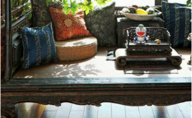 陽臺(tái)防護(hù)欄設(shè)計(jì)：陽臺(tái)如何裝飾？陽臺(tái)裝修有什么技巧？