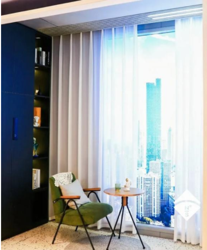 蘭州全鋁家居加盟：全鋁家居為何今年大力開發(fā)陽臺柜？