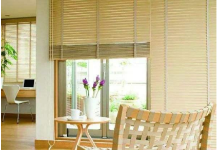 窗簾定做安裝;如何正確選購、安裝卷簾窗簾？卷簾窗簾的清洗保養(yǎng)又有哪些技巧？