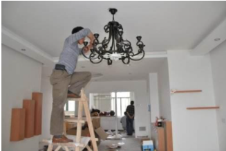 天津燈具設(shè)計師：燈具安裝施工時要注意什么？