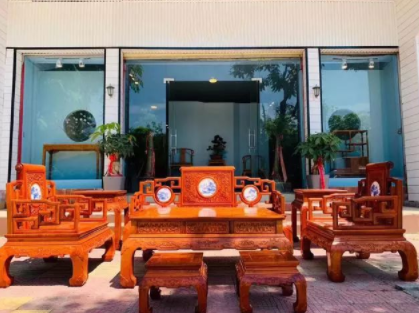 紅木家具定制知識(shí)：不要總覺(jué)得紅木家具貴，當(dāng)你看完整個(gè)制作過(guò)程...