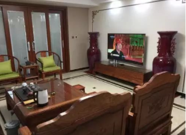 家庭小戶型中式裝修：中式裝修風(fēng)格，搭配的紅木家具，漂亮極了！