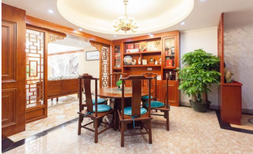 客廳家具裝修設(shè)計(jì)：新中式客廳綠植擺放需要注意什么？