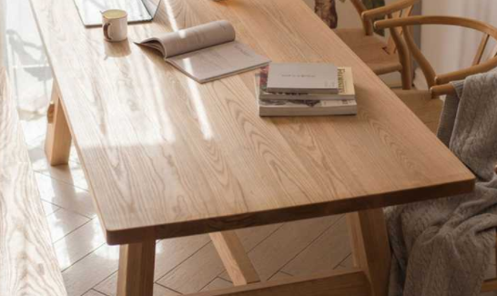 全實(shí)木家具定制：怎么辨別實(shí)木家具和仿實(shí)木家具？