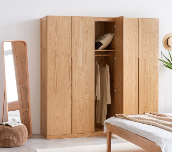 上海衣柜定制：定制衣柜還是買成品衣柜？成品衣柜怎么選？