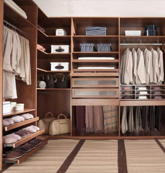 臥室定制衣柜款式怎么選？