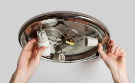 【歐普吸頂燈安裝】吸頂燈怎么安裝？學(xué)會了5個安裝步驟，自己也可以安裝