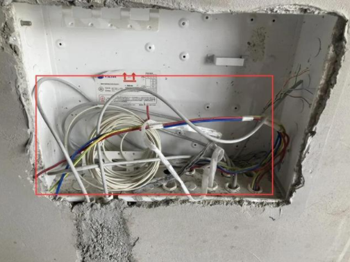 室內(nèi)裝修技巧培訓(xùn)：裝修找裝修公司裝修還是自裝？