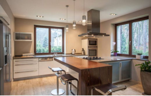 【商業(yè)廚房隔斷設(shè)計(jì)】廚房裝修設(shè)計(jì)要點(diǎn)，打造溫馨實(shí)用的小廚房