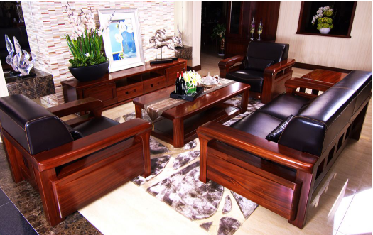 【山東實(shí)木家具品牌】實(shí)木家具與板式家具哪個(gè)好？從這幾個(gè)方面來看
