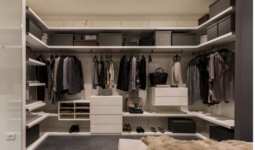 【臥室衣柜設(shè)計(jì)效果圖】開放式衣柜設(shè)計(jì),開放式衣柜有哪些優(yōu)缺點(diǎn)？