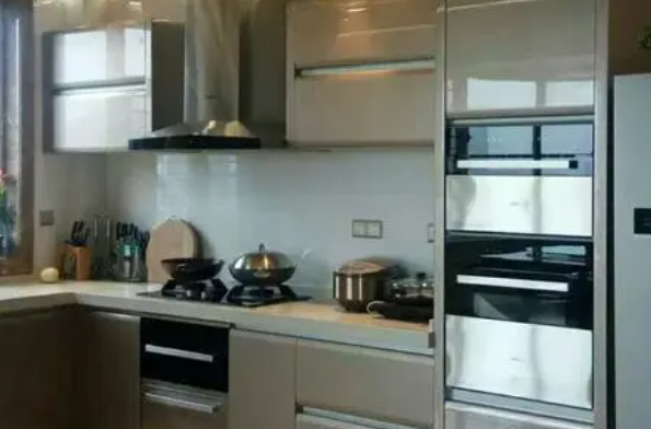 嵌入式烤箱如何進行安裝？嵌入式烤箱配備要求